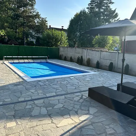 Vikendica Sa Bazenom Beli Bagrem Veliko Gradište