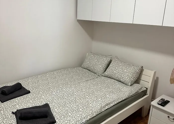 Vikendica Sa Bazenom Beli Bagrem 公寓